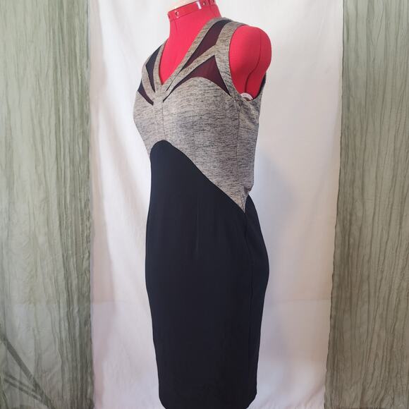 Joseph Ribkoff Black Gold Stretch Body-Con Sleeveless Knee Length Dress Size 8 - Picture 4 of 8